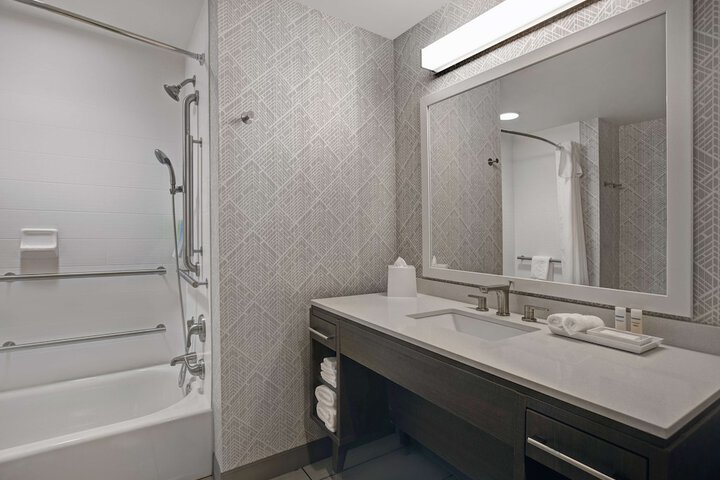Home2 Suites Asheville Airport