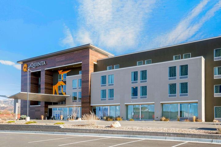 Hotel 3 of 29