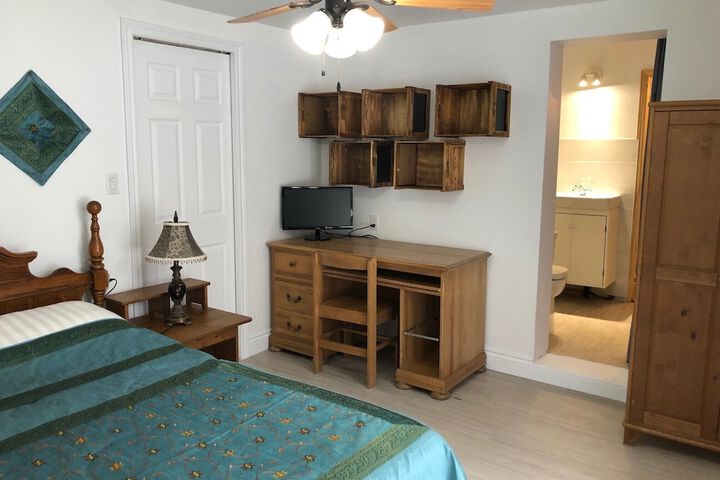 Room 28 of 46