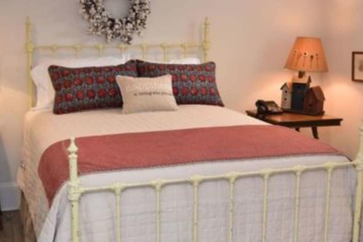 Inn at Evergreen