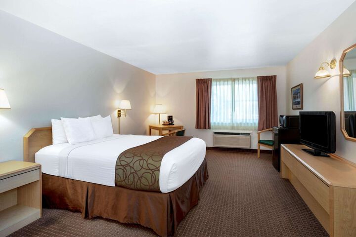 Room 44 of 73