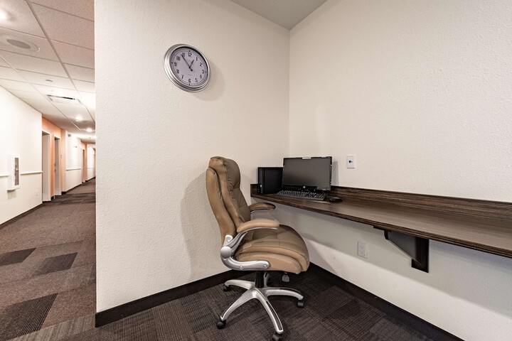 Business Center 50 of 53