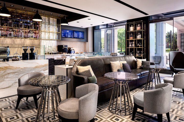 Four Seasons Hotel Los Angeles at Westlake Village