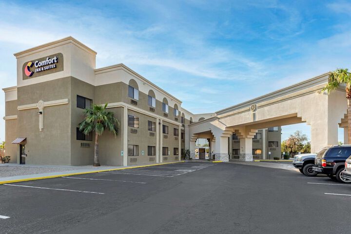 Hotel 6 of 50