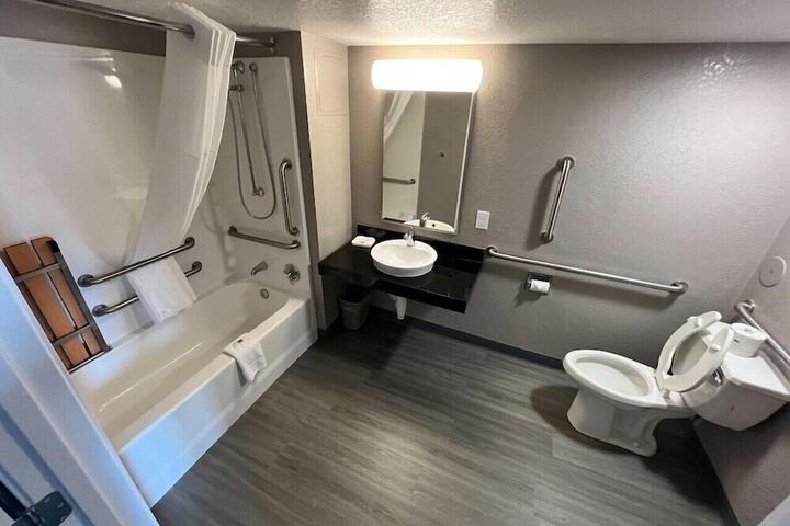 Motel 6 Council Bluffs IA - Omaha East