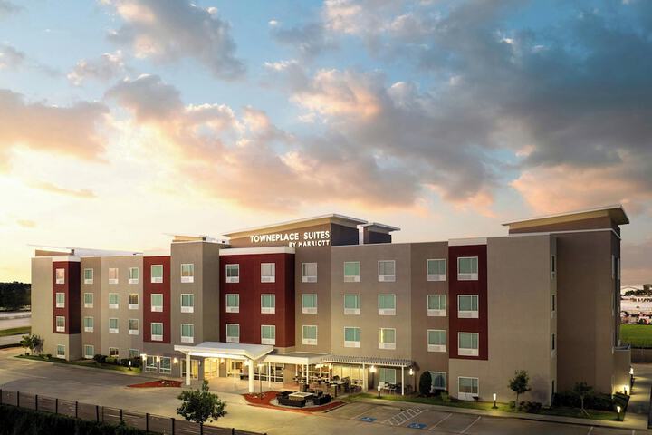 Hotel 3 of 48