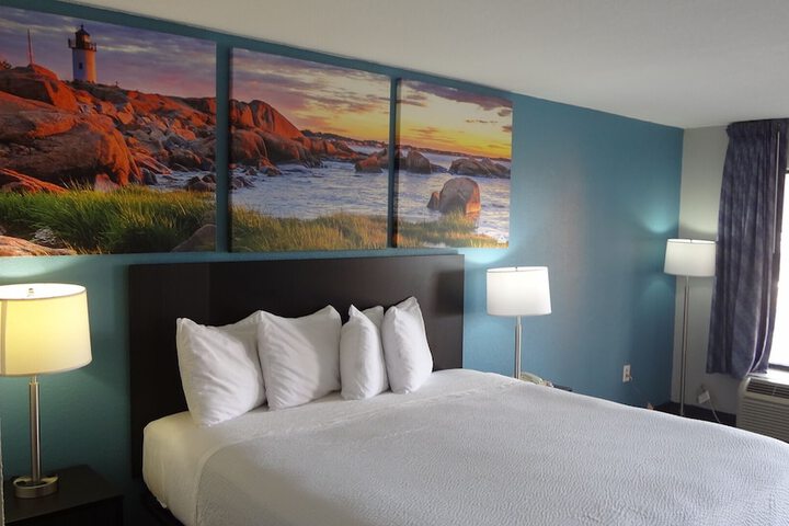 Room 17 of 20