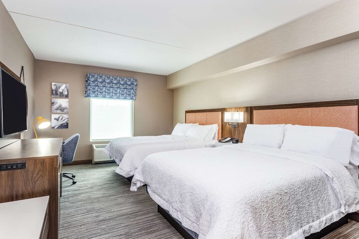 Room 14 of 42