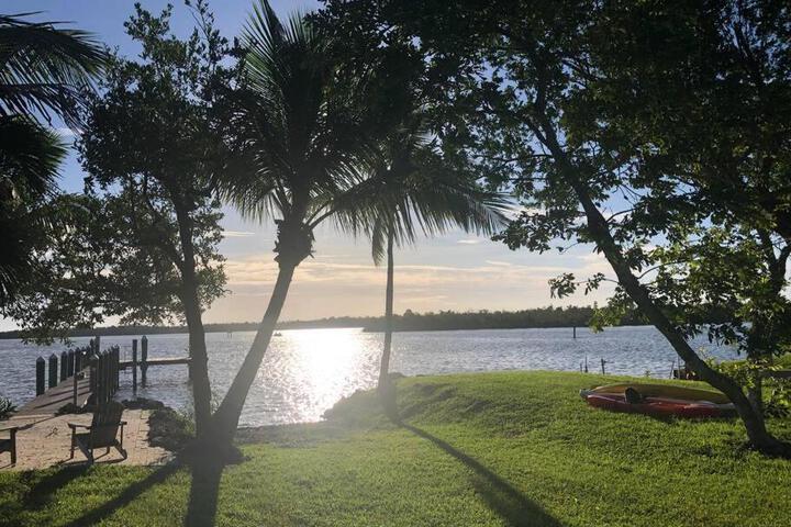 Goodland Waterfront Cottage