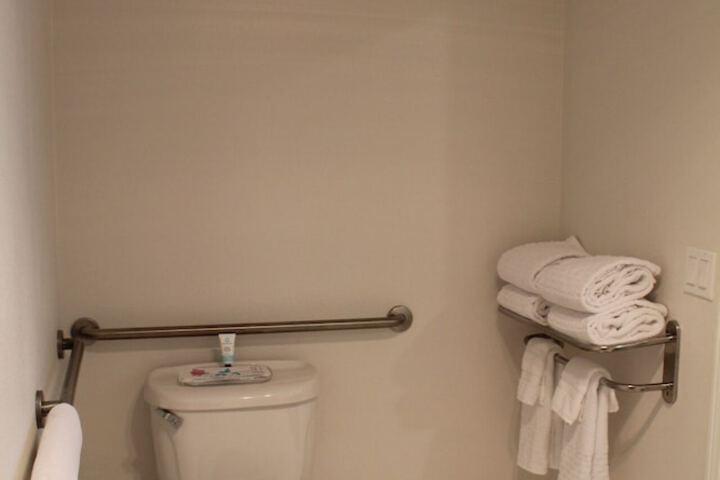 Room 14 of 53