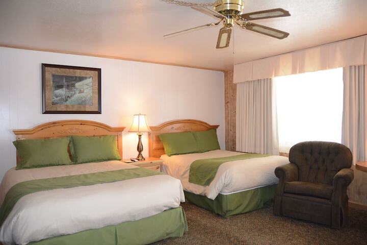 June Lake Motel