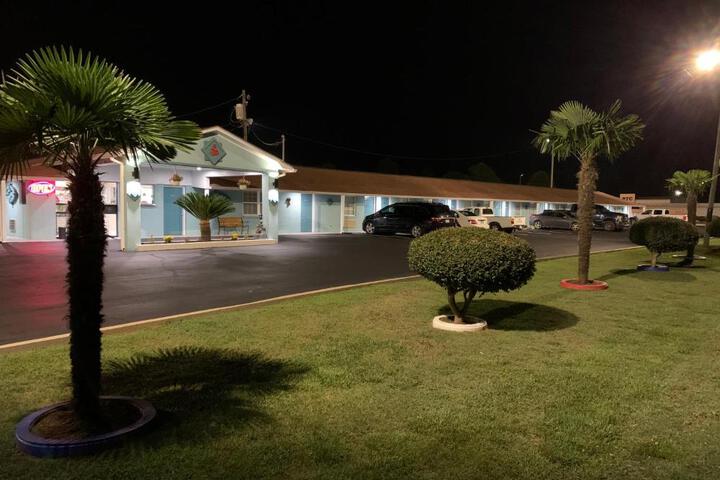 Budget Inn - Laurens