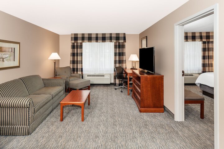 Room 31 of 76