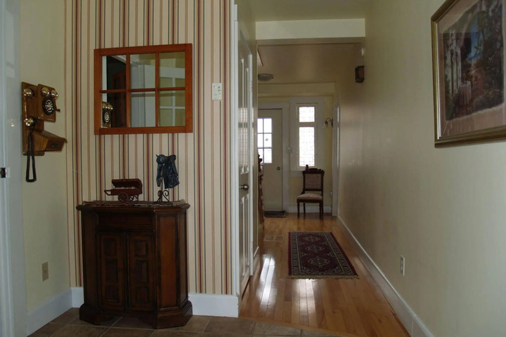 BAKERS CHEST B & B