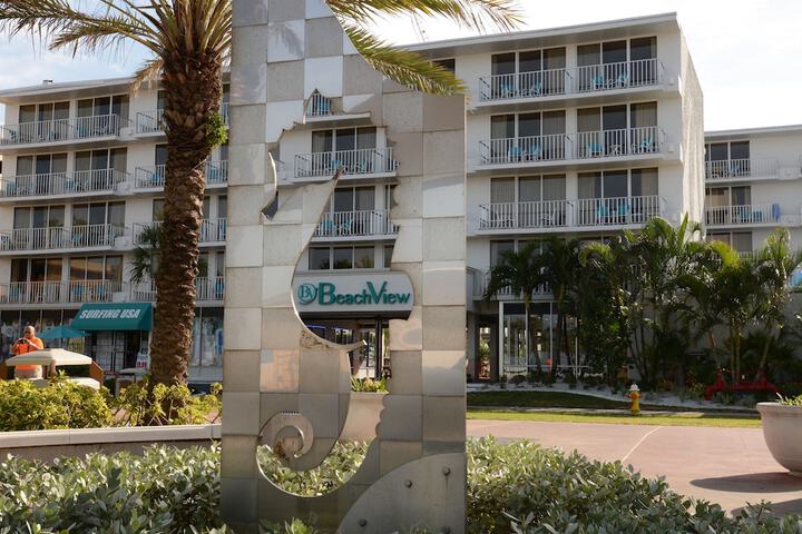 Hotel 2 of 34