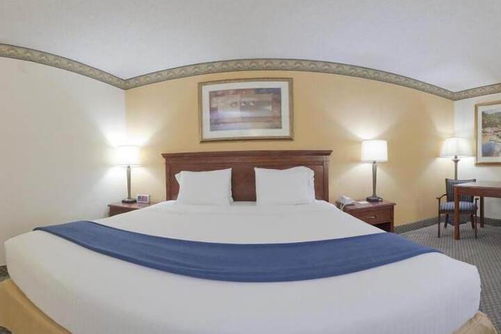 Room 20 of 46