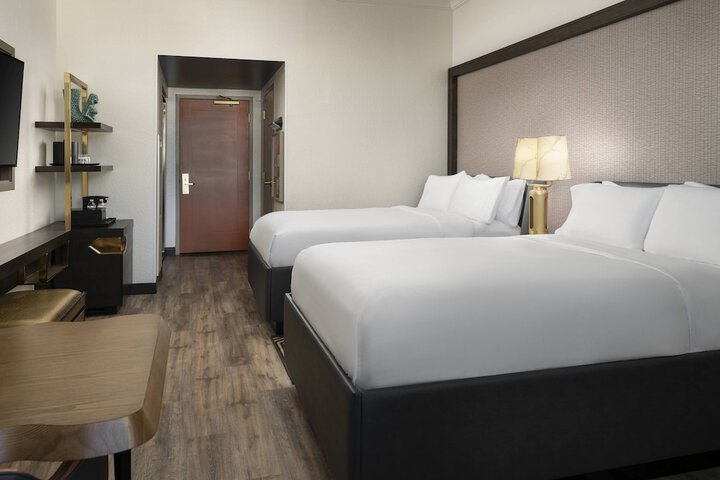 Room 26 of 56