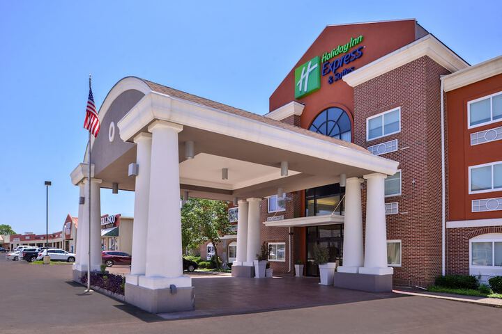 Hotel 8 of 52