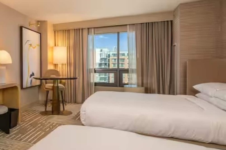 Hilton San Diego Gaslamp Quarter