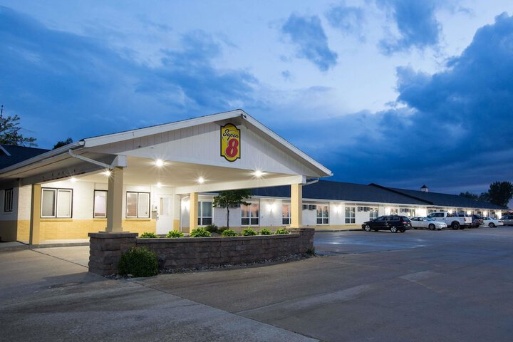 Hotel 2 of 14