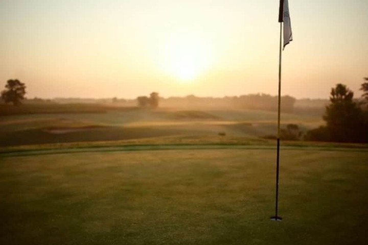 Golf 73 of 79