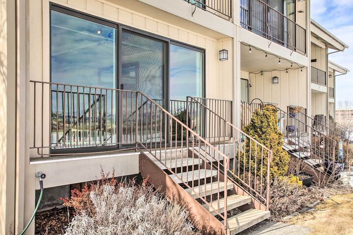 Waterfront Sandpoint Vacation Rental: Lake Access!