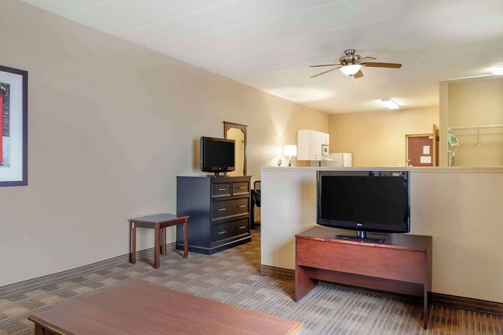 Room 26 of 27