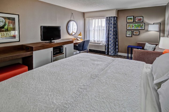 Room 21 of 29