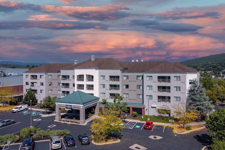 Country Inn & Suites by Radisson Convention Center