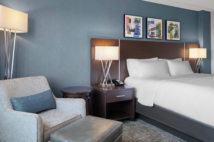Holiday Inn Sioux Falls-City Centre by IHG