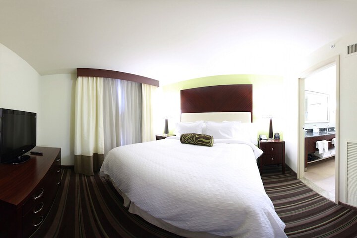 Room 16 of 78