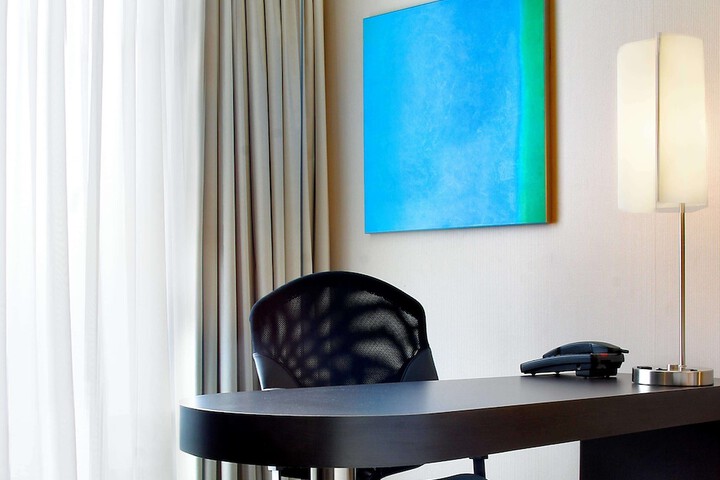 Room 27 of 55