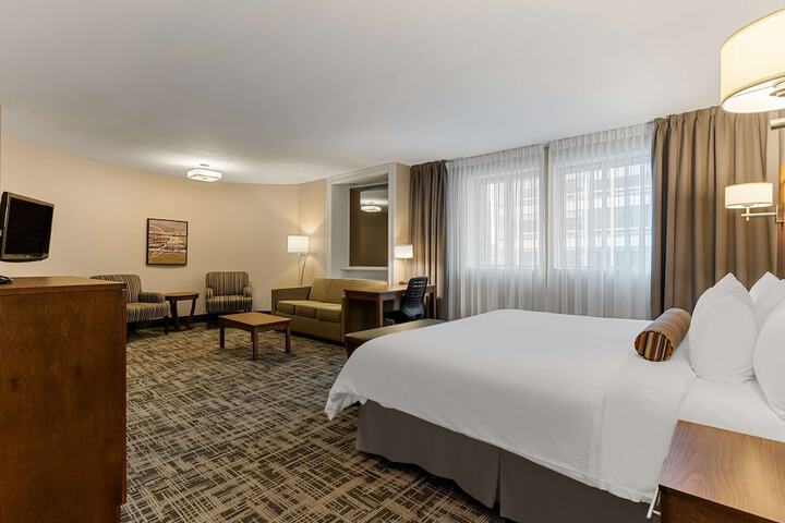 Room 22 of 60
