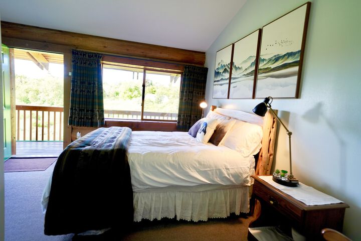 Room 15 of 18