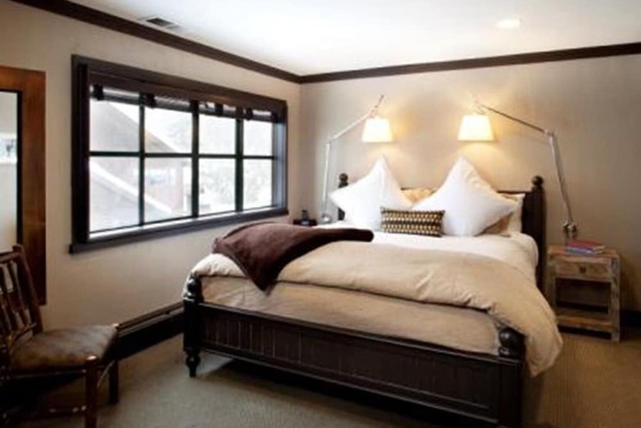 Room 28 of 59