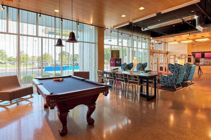 Aloft by Marriott Cleveland Airport