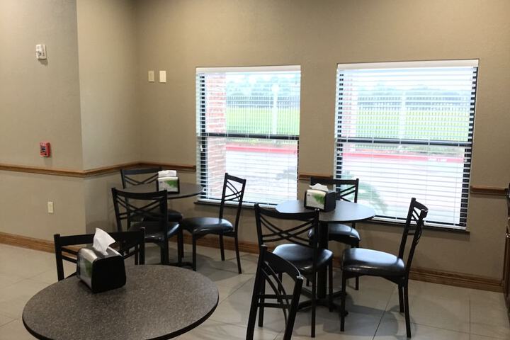 Days Inn by Wyndham Baytown East