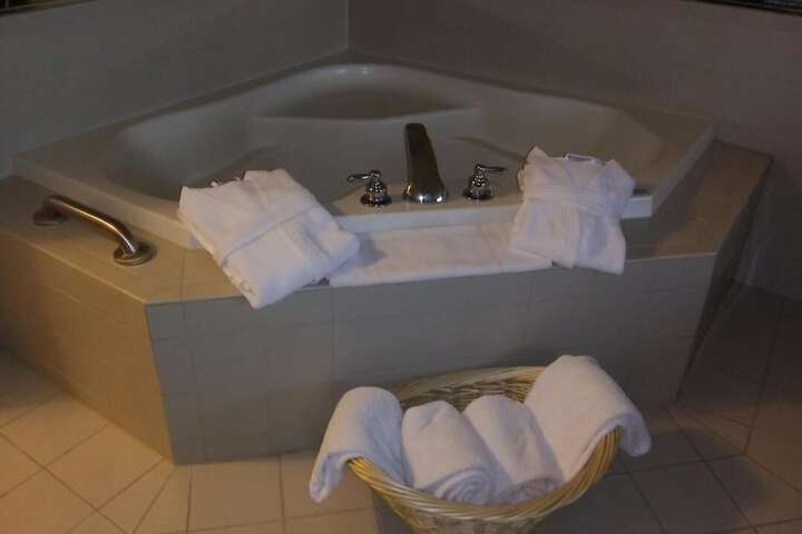 Room 18 of 24