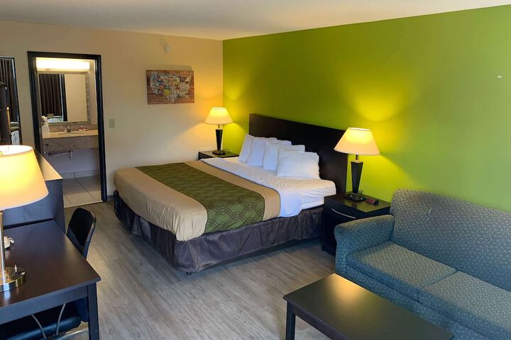 Room 16 of 21