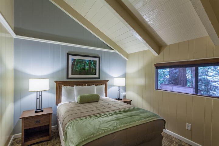 Room 21 of 43