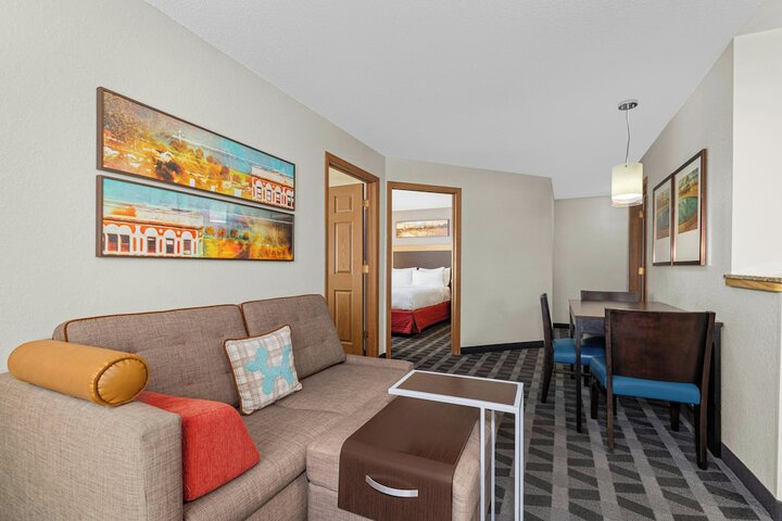 Towneplace Suites by Marriott Brookfield