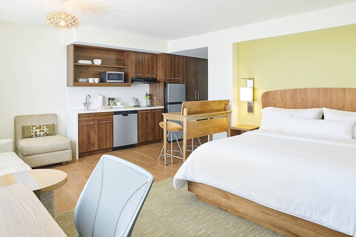 Room 22 of 29
