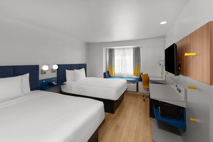 Microtel Inn & Suites by Wyndham Baton Rouge Airport