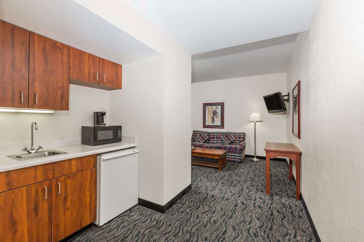 Room 22 of 52