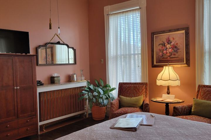 Room 19 of 45