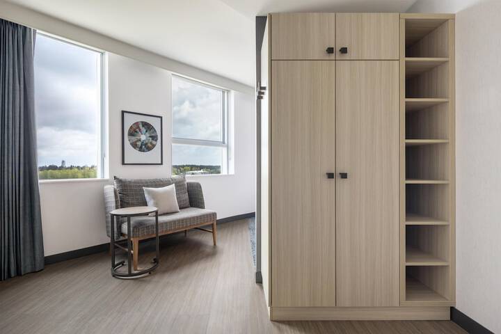 Homewood Suites by Hilton Surrey
