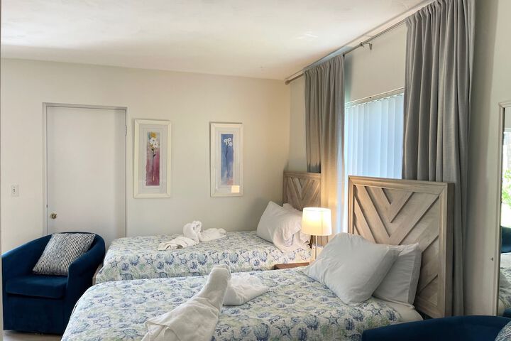 Room 32 of 89