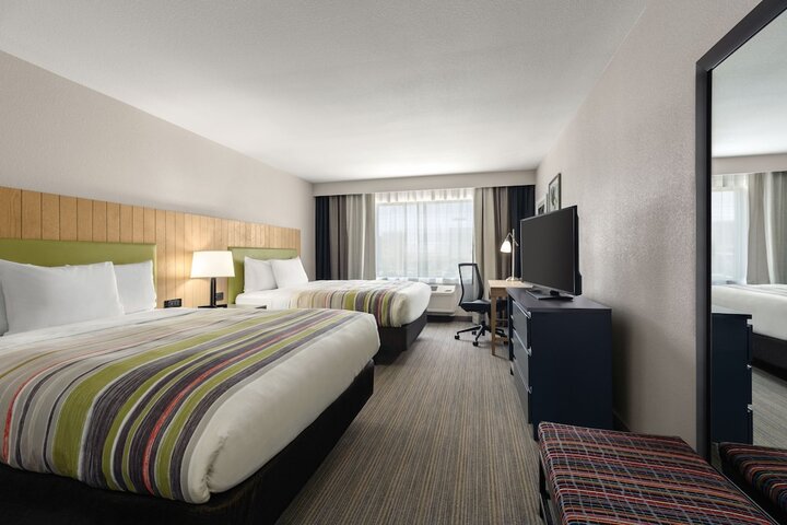 Room 13 of 21