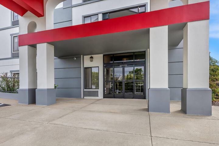 Brentwood Suites Nashville an Ascend Collection Hotel