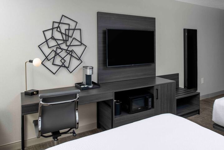 Room 41 of 50